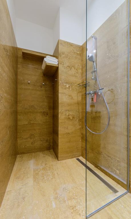 Meno Apartment Sibiu Ngoại thất bức ảnh